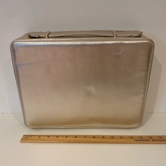 NWOT Lancome Gold Cosmetic Case - Picture 4 of 6